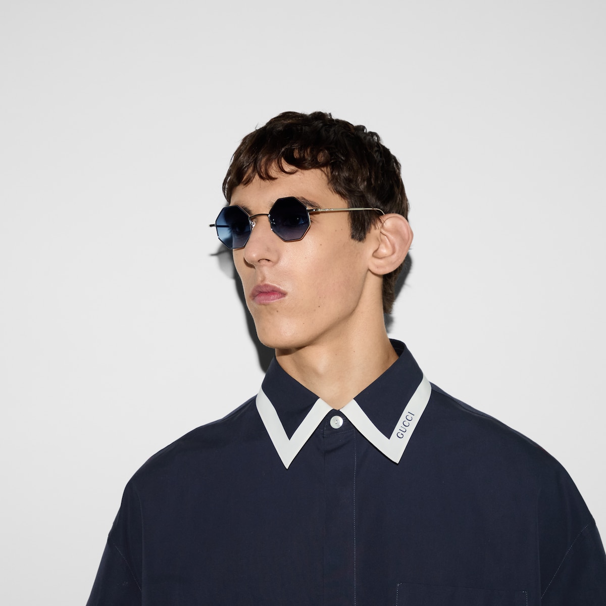 Geometrical frame sunglasses - Image 4